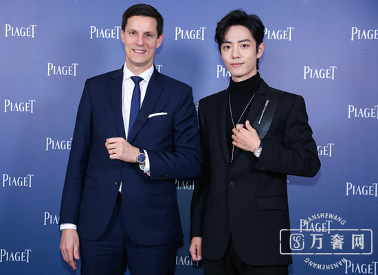 ʱ�л�����|Я�ֺ���Фս��PIAGET����,������ξ�Ӫ�й��г�?